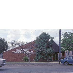 1977-Rockhampton