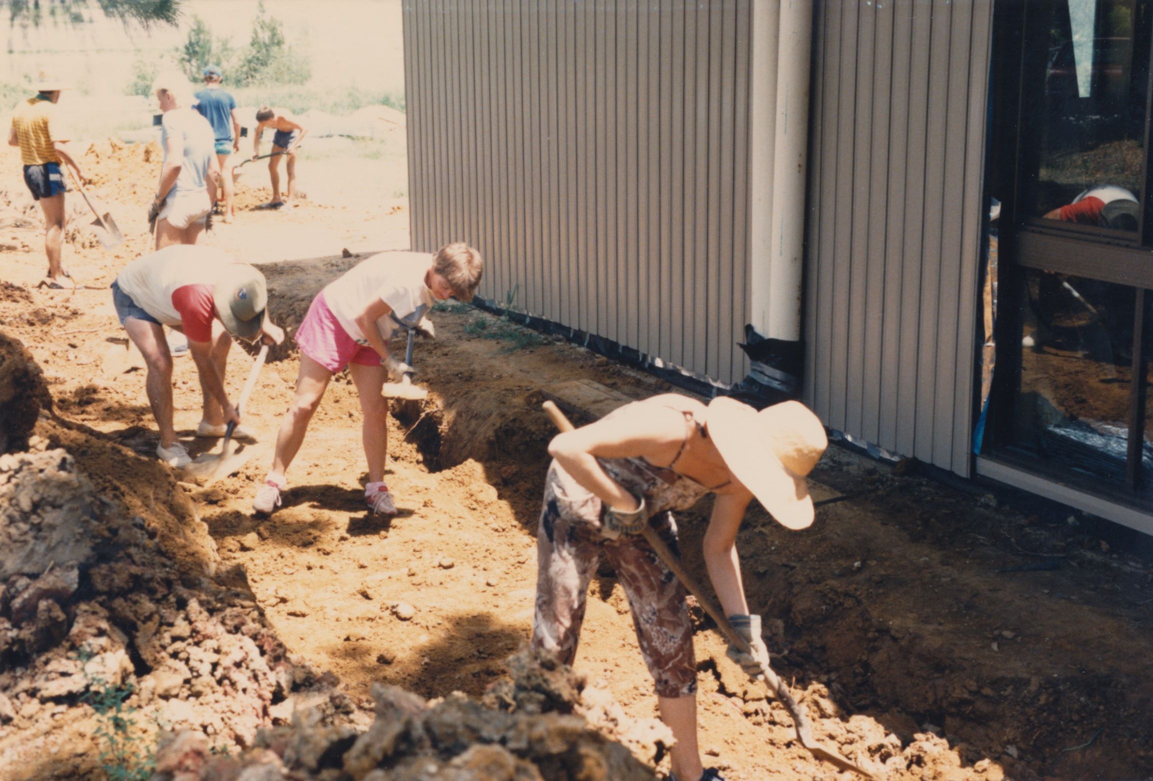 4 workers 7