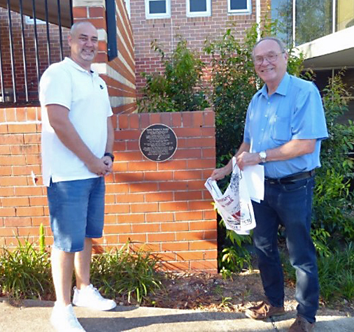 Plaque 6 unveiling